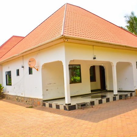 Parkbridge Resort Mto wa Mbu 外观 照片